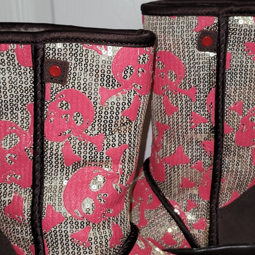🎉💜HP💜🎉I❤UGG W I Heart Kisses Short 5 - Picture 12 of 12